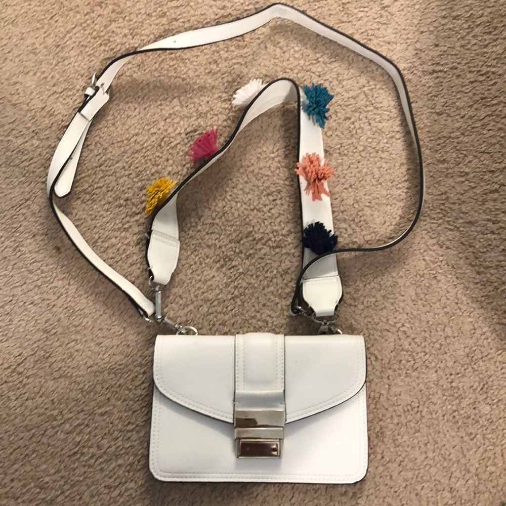 Design Lab white shoulder bag